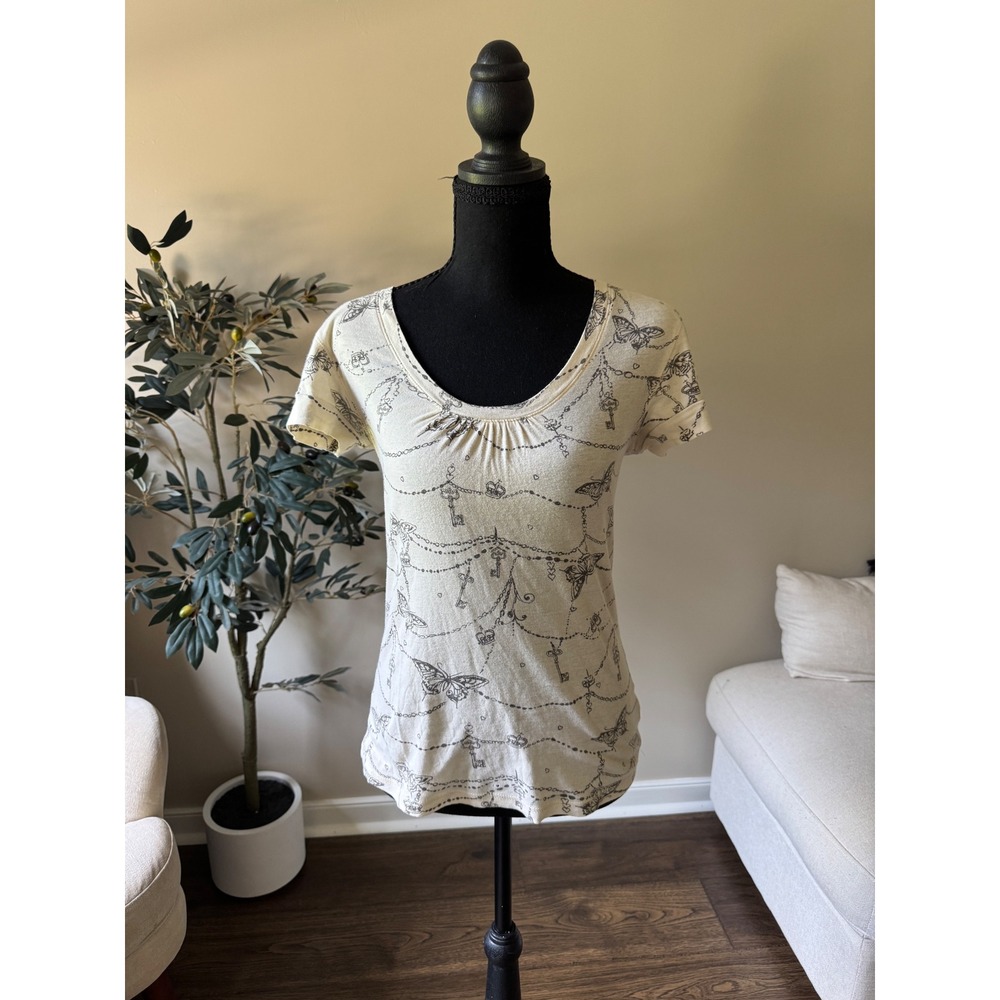 Arizona Jean Co Cream Butterfly Key Crown Graphic Tee Shirt Womens Medium Cotton